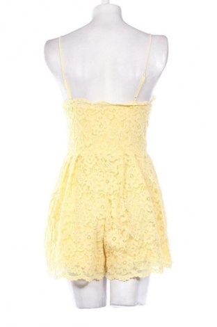 Salopetă scurtă de damă H&M, Mărime M, Culoare Galben, Preț 127,99 Lei
