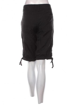 Damskie szorty Adidas, Rozmiar L, Kolor Czarny, Cena 94,23 zł