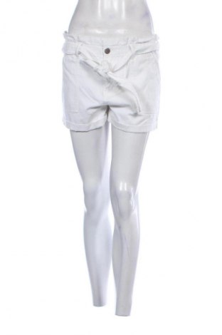 Damen Shorts Fb Sister, Größe S, Farbe Weiß, Preis 10,00 €