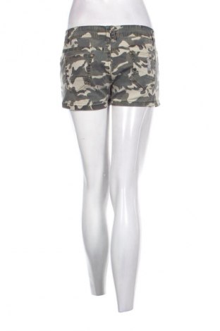 Damen Shorts M.Sara, Größe M, Farbe Mehrfarbig, Preis 9,74 €
