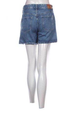 Pantaloni scurți de femei Pepe Jeans, Mărime L, Culoare Albastru, Preț 122,45 Lei