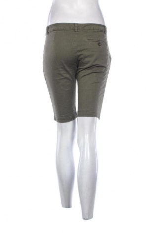 Dámske kraťasy  Sisley, Veľkosť M, Farba Zelená, Cena  19,95 €