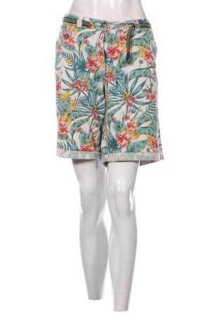 Damen Shorts Tom Tailor, Größe XXL, Farbe Mehrfarbig, Preis 17,00 €