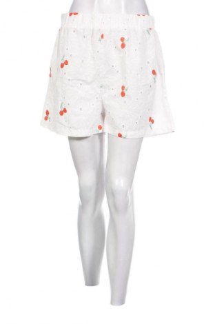 Damen Shorts Trendyol, Größe L, Farbe Mehrfarbig, Preis 18,32 €