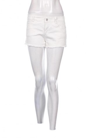 Pantaloni scurți de femei Unbranded, Mărime L, Culoare Ecru, Preț 48,47 Lei