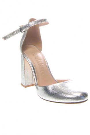 Damenschuhe Bershka, Größe 36, Farbe Silber, Preis € 23,02