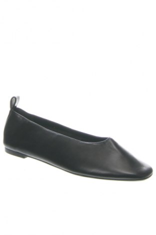 Női cipők Charles & Keith, Méret 37, Szín Fekete, Ár 7 049 Ft