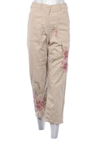 Pantaloni de femei 19.70 Nineteen Seventy, Mărime S, Culoare Bej, Preț 146,99 Lei