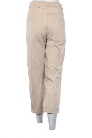 Pantaloni de femei 19.70 Nineteen Seventy, Mărime S, Culoare Bej, Preț 146,99 Lei