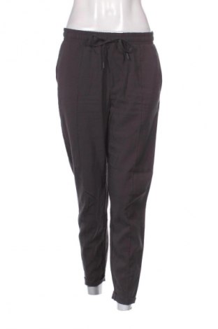 Damenhose Janina, Größe M, Farbe Grau, Preis € 15,00