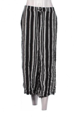 Dámske nohavice Norah, Veľkosť 3XL, Farba Viacfarebná, Cena  23,95 €