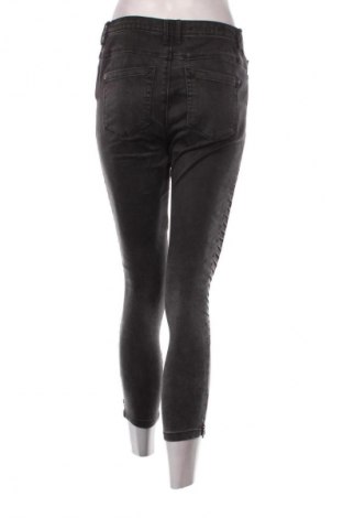 Damskie spodnie ONLY, Rozmiar XL, Kolor Szary, Cena 88,99 zł