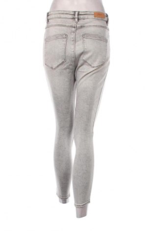 Pantaloni de femei ONLY, Mărime XL, Culoare Gri, Preț 88,99 Lei
