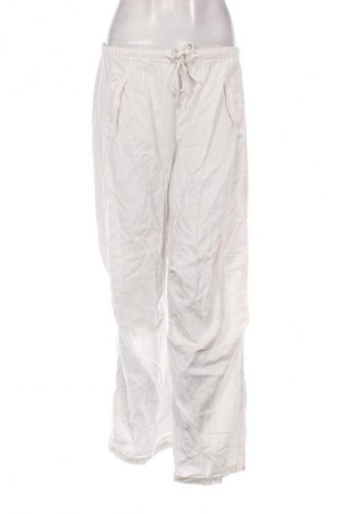 Damenhose Pull&Bear, Größe S, Farbe Weiß, Preis € 15,00