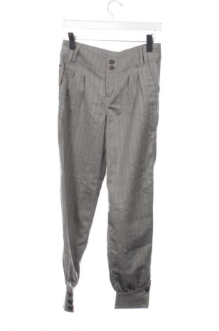 Damenhose Stradivarius, Größe XS, Farbe Mehrfarbig, Preis € 14,83