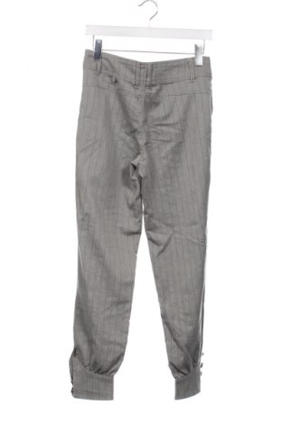 Damenhose Stradivarius, Größe XS, Farbe Mehrfarbig, Preis € 14,83