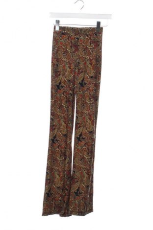 Pantaloni de femei Stradivarius, Mărime XS, Culoare Multicolor, Preț 73,98 Lei