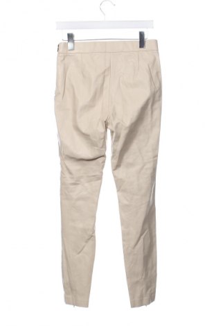 Pantaloni de femei Zara, Mărime M, Culoare Bej, Preț 37,99 Lei