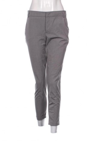 Pantaloni de femei Zara, Mărime M, Culoare Gri, Preț 41,99 Lei