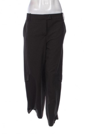 Pantaloni de femei Zara, Mărime M, Culoare Maro, Preț 68,88 Lei