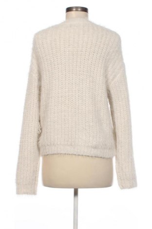 Damski sweter Bershka, Rozmiar M, Kolor ecru, Cena 86,99 zł