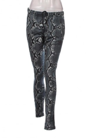 Damen Sporthose Adidas Originals, Größe M, Farbe Mehrfarbig, Preis 28,99 €
