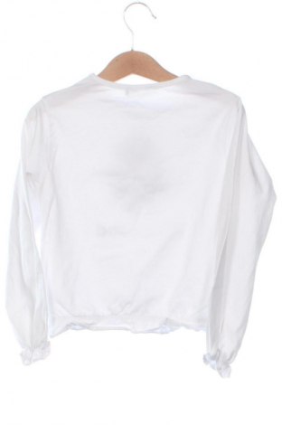 Bluză pentru copii Unbranded, Mărime 5-6y/ 116-122 cm, Culoare Alb, Preț 30,61 Lei