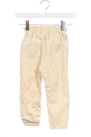 Dětské kalhoty  Zara, Velikost 3-4y/ 104-110 cm, Barva Žlutá, Cena  177,00 Kč