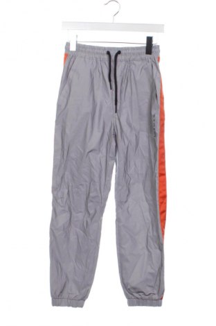Pantaloni de trening, pentru copii Reserved, Mărime 10-11y/ 146-152 cm, Culoare Gri, Preț 63,25 Lei