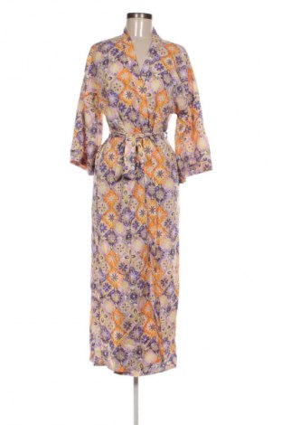 Köntös NEW COLLECTION, Méret M, Szín Sokszínű, Ár 18 768 Ft