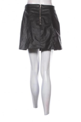 Fustă de piele H&M Divided, Mărime M, Culoare Negru, Preț 48,07 Lei