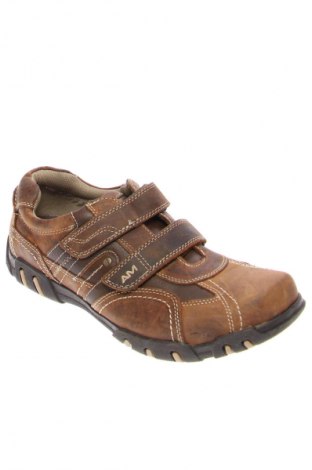 Férfi cipők
 AM SHOE, Méret 44, Szín Barna, Ár 29 644 Ft