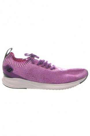 Férfi cipők
 New Balance, Méret 43, Szín Lila, Ár 11 729 Ft