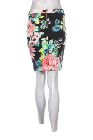 Fustă H&M, Mărime S, Culoare Multicolor, Preț 48,47 Lei