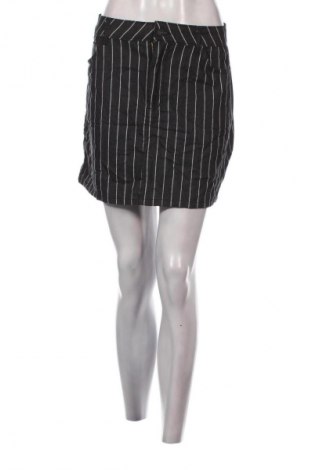 Rock SHEIN, Größe M, Farbe Mehrfarbig, Preis 4,99 €