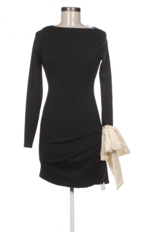Kleid ASOS, Größe S, Farbe Schwarz, Preis 24,48 €