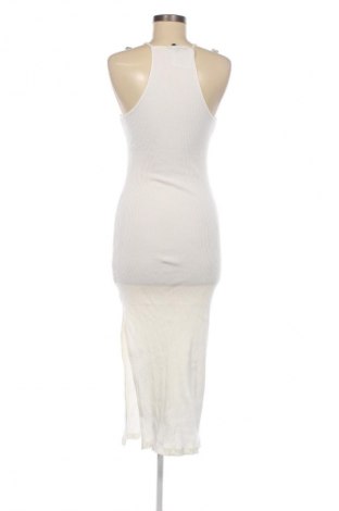 Ruha Bershka, Méret M, Szín Fehér, Ár 3 349 Ft