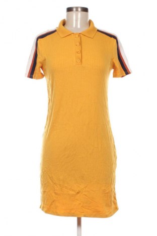 Rochie Bershka, Mărime M, Culoare Galben, Preț 56,99 Lei