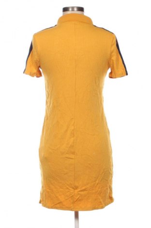Rochie Bershka, Mărime M, Culoare Galben, Preț 56,99 Lei