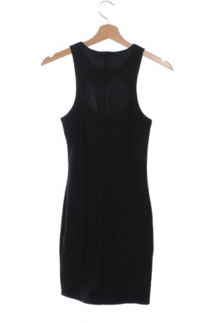 Sukienka Bershka, Rozmiar S, Kolor Czarny, Cena 66,67 zł