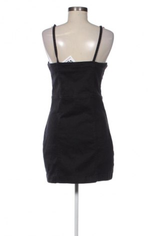 Sukienka Boohoo, Rozmiar M, Kolor Czarny, Cena 46,99 zł