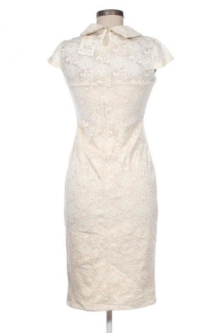 Φόρεμα Caramella Fashion, Μέγεθος L, Χρώμα Εκρού, Τιμή 44,99 €