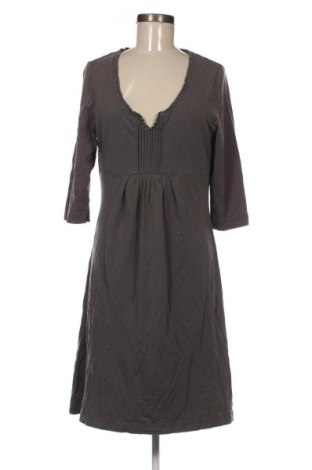 Kleid Deerberg, Größe M, Farbe Grau, Preis 22,99 €