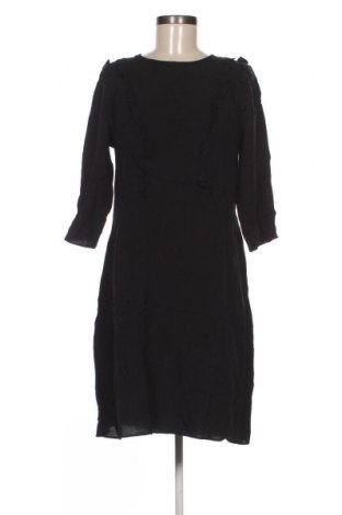 Kleid Dorothy Perkins, Größe XL, Farbe Weiß, Preis € 18,99
