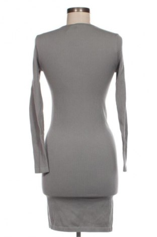 Šaty  Fb Sister, Veľkosť M, Farba Sivá, Cena  14,83 €