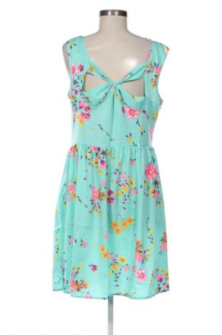 Kleid George, Größe XL, Farbe Mehrfarbig, Preis 11,99 €