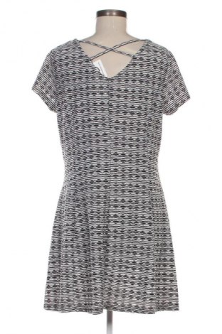 Kleid Gina, Größe L, Farbe Mehrfarbig, Preis € 20,99