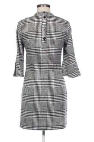 Kleid H&M, Größe S, Farbe Mehrfarbig, Preis 8,99 €