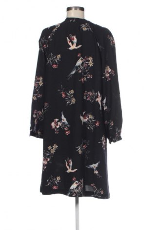 Šaty  H&M, Velikost XL, Barva Vícebarevné, Cena  209,00 Kč