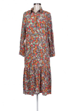 Рокля H&M, Размер M, Цвят Многоцветен, Цена 29,33 лв.